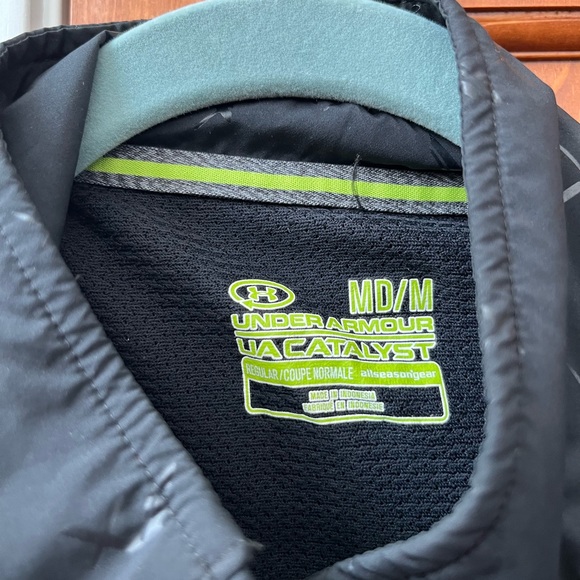Under Armor Jacket - Picture 3 of 3